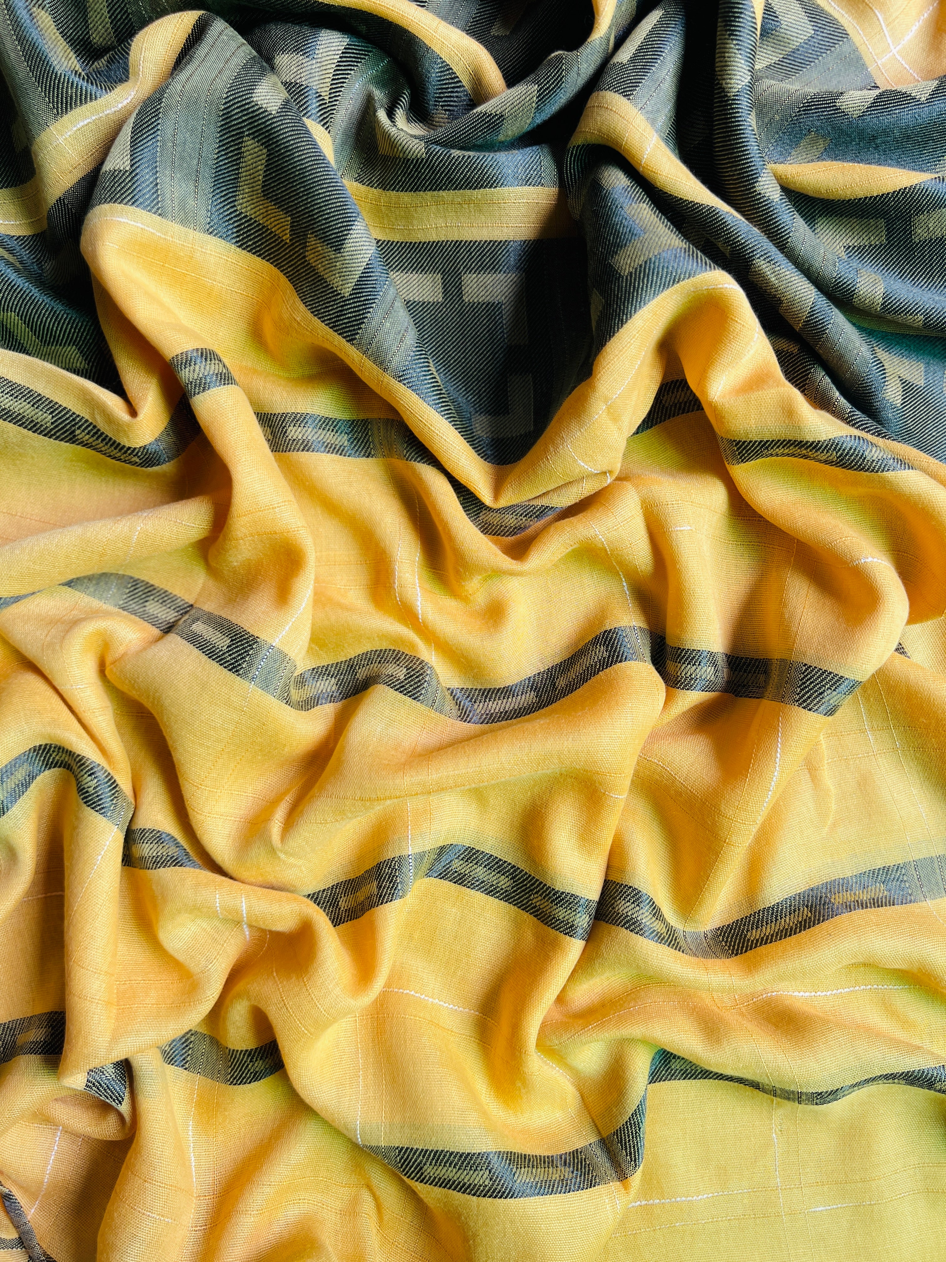 Premium Lightweight Staller – 12 Vibrant Colors