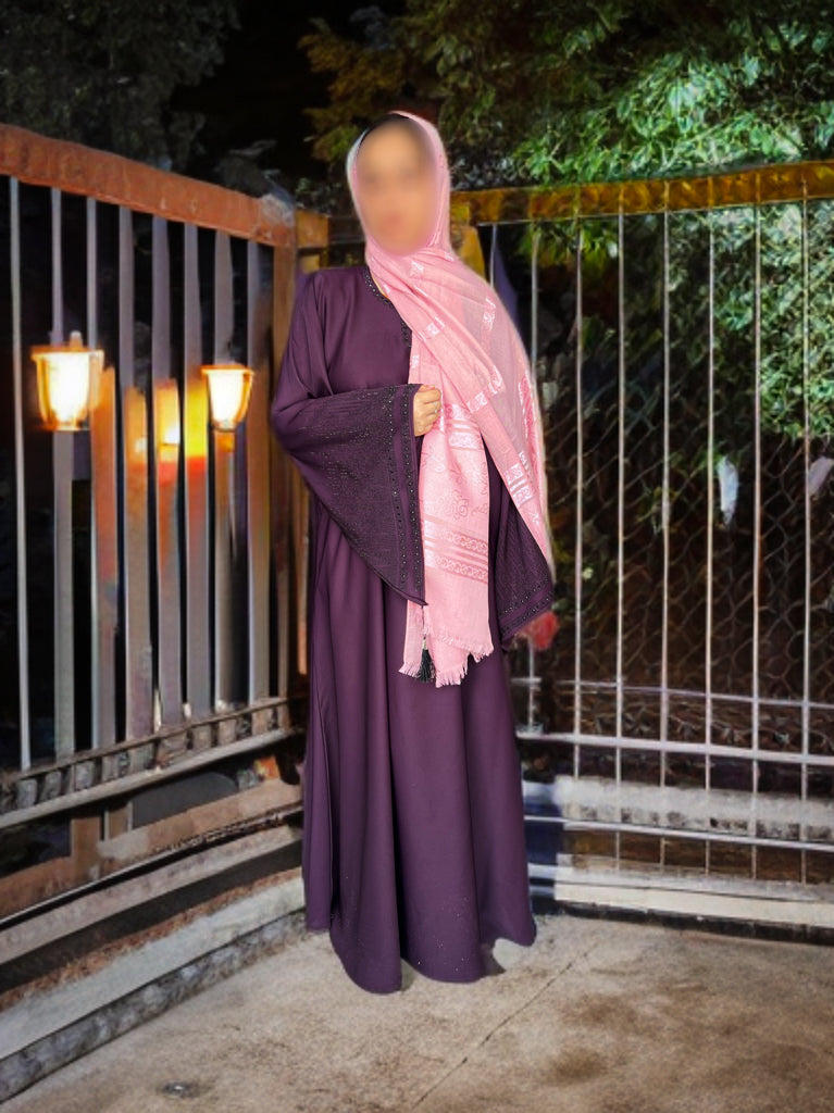 Lavender Luxury Abaya with Embellished Sleeves